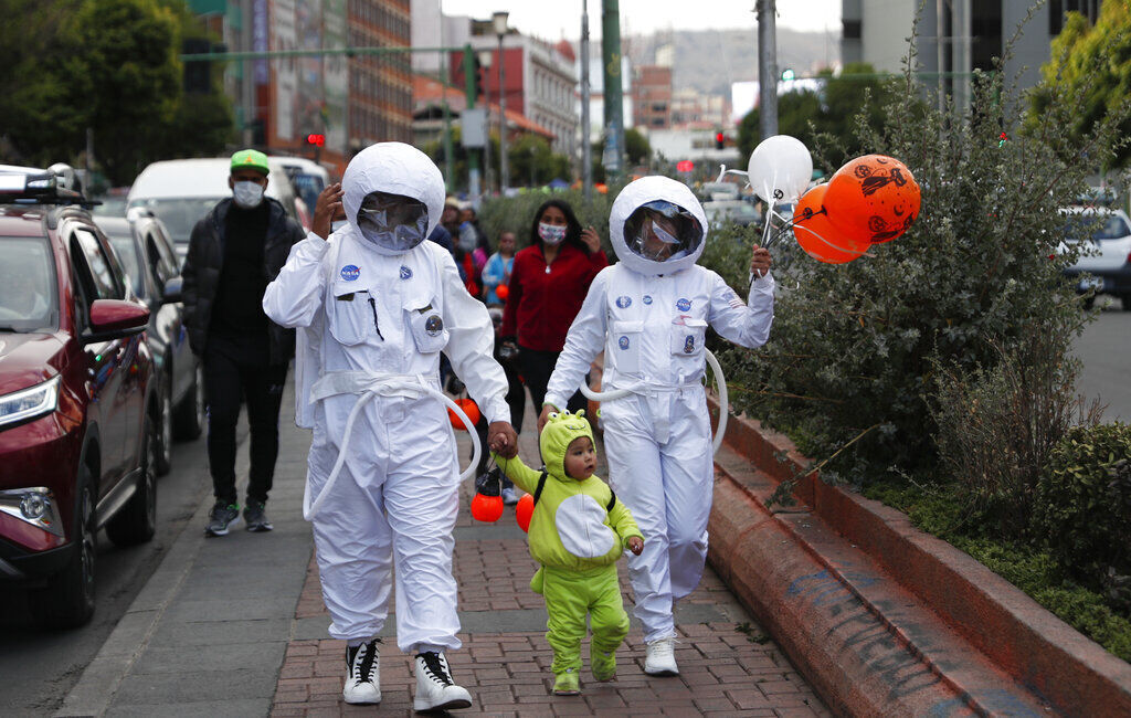 APTOPIX Bolivia Halloween